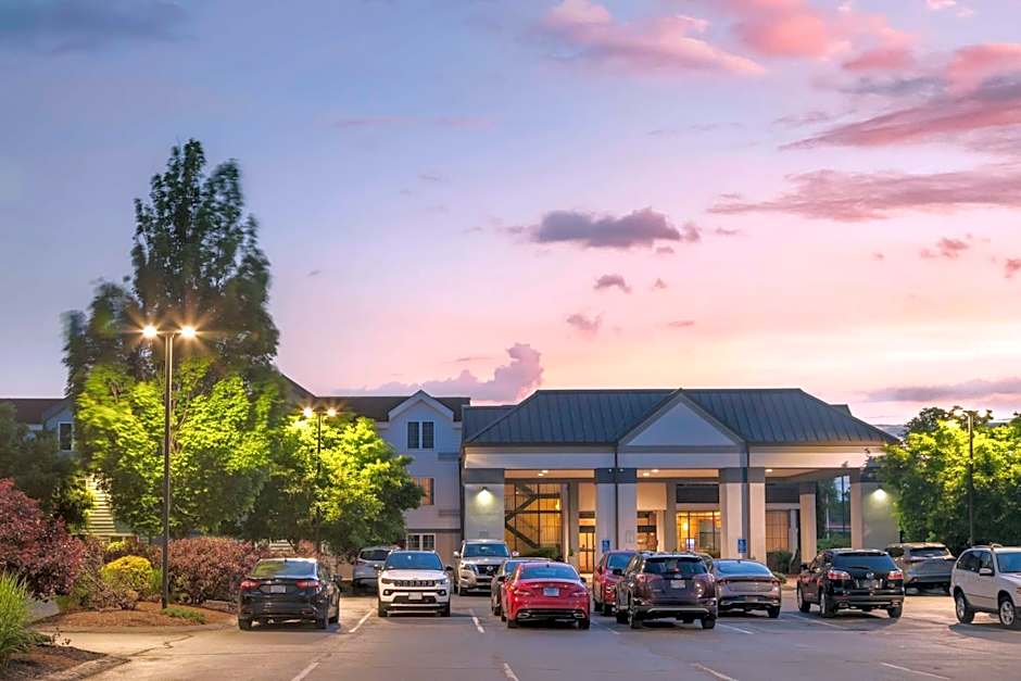 Best Western Hartford Hotel & Suites