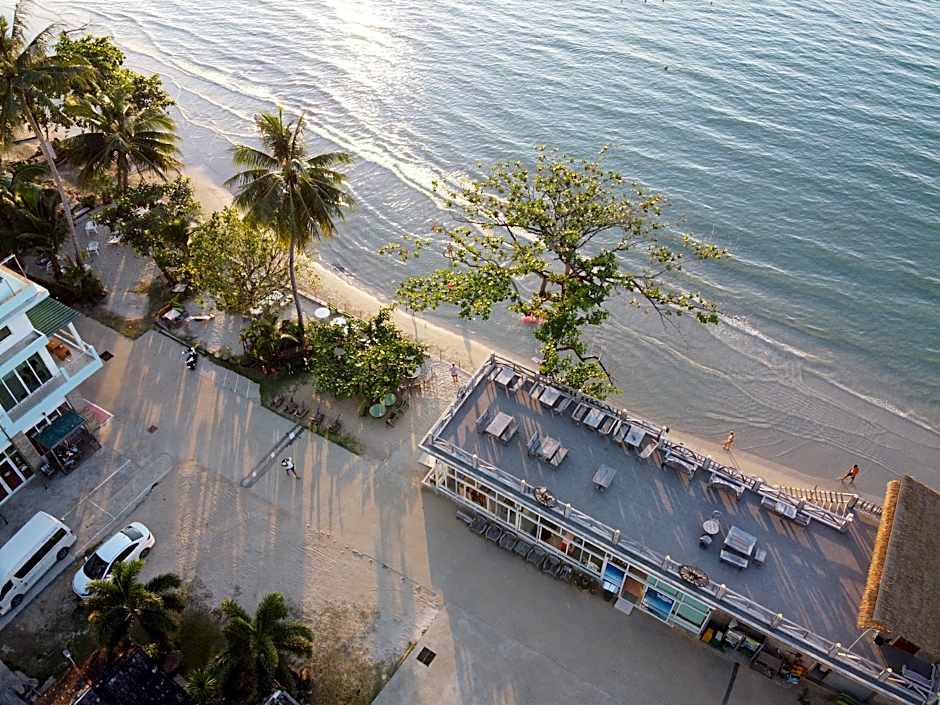 Mam Kai Bae Beach Resort