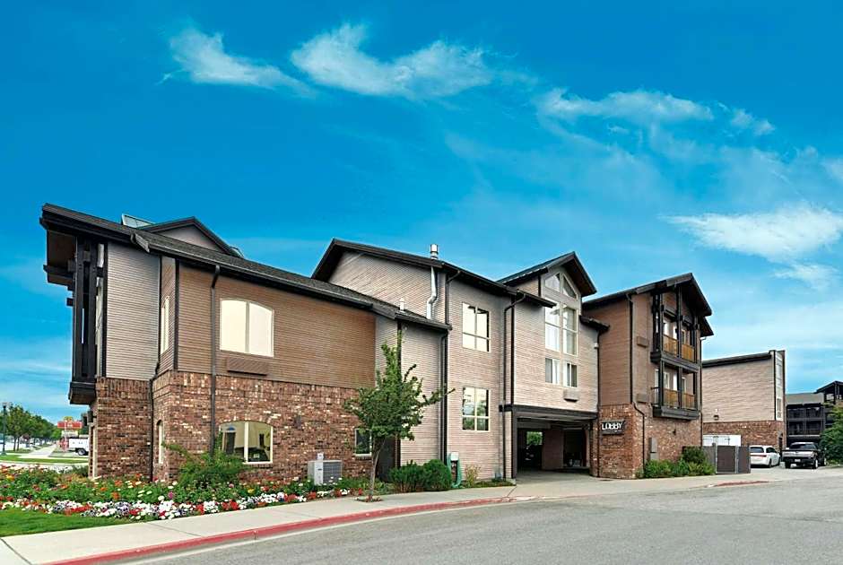 Sandpoint Hotel & Suites Downtown