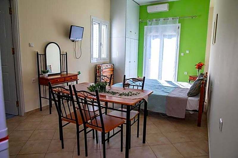 Katakolo Apartments near Olympia