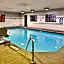 Holiday Inn Express Hotel & Suites Portland - Jantzen Beach By IHG