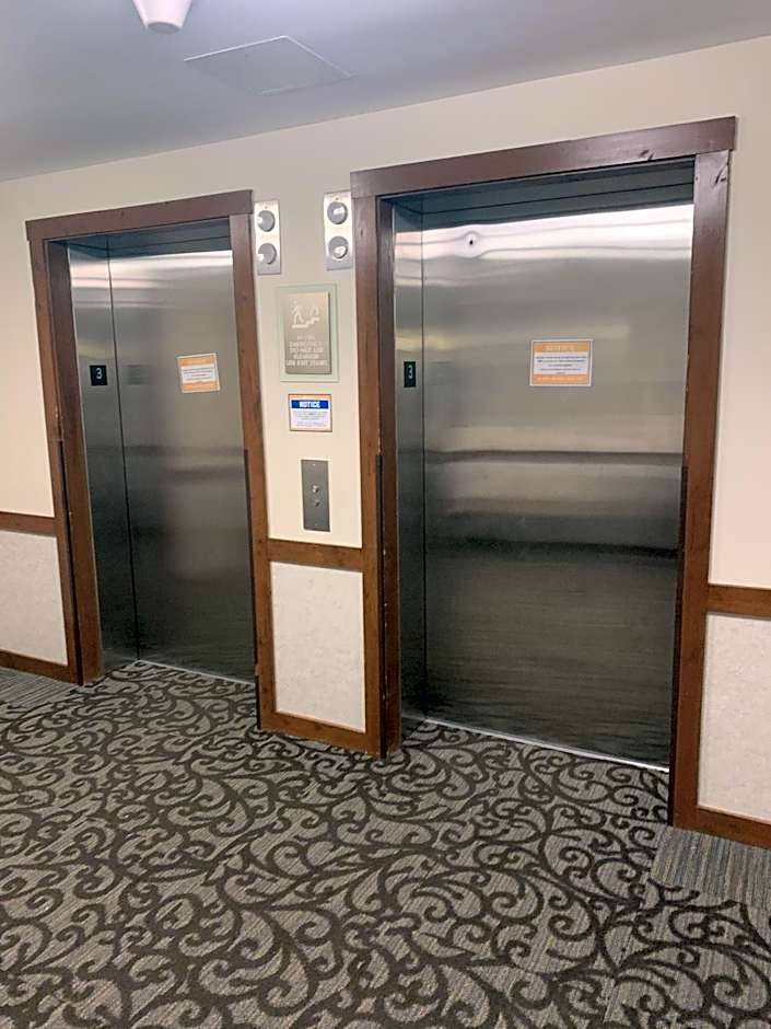 Allegheny Spring 239 KING, bed/Ski-In, Out/Pool & Hot Tub