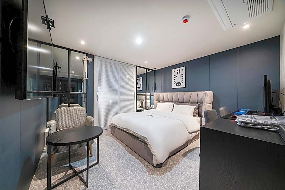 Double Room — 5 fotoğraftan 1. fotoğraf