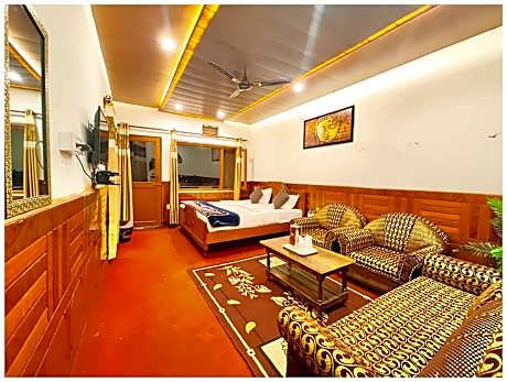 Goroomgo Tribhuwan Mall Road Ranikhet - Mountain View