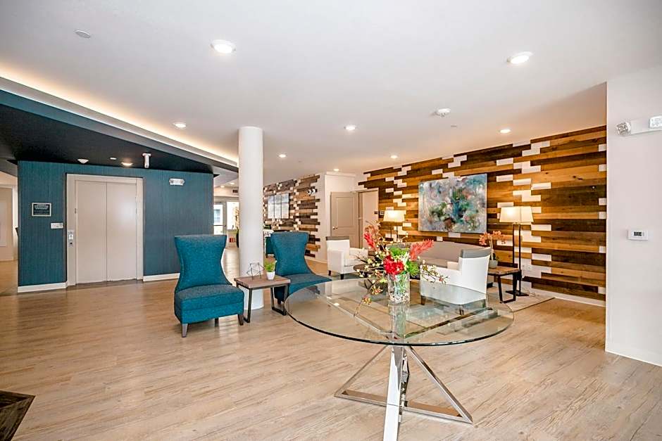 WaterWalk Extended Stay by Wyndham Kansas City - Overland Pk