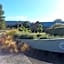 The Peaks Motor Inn