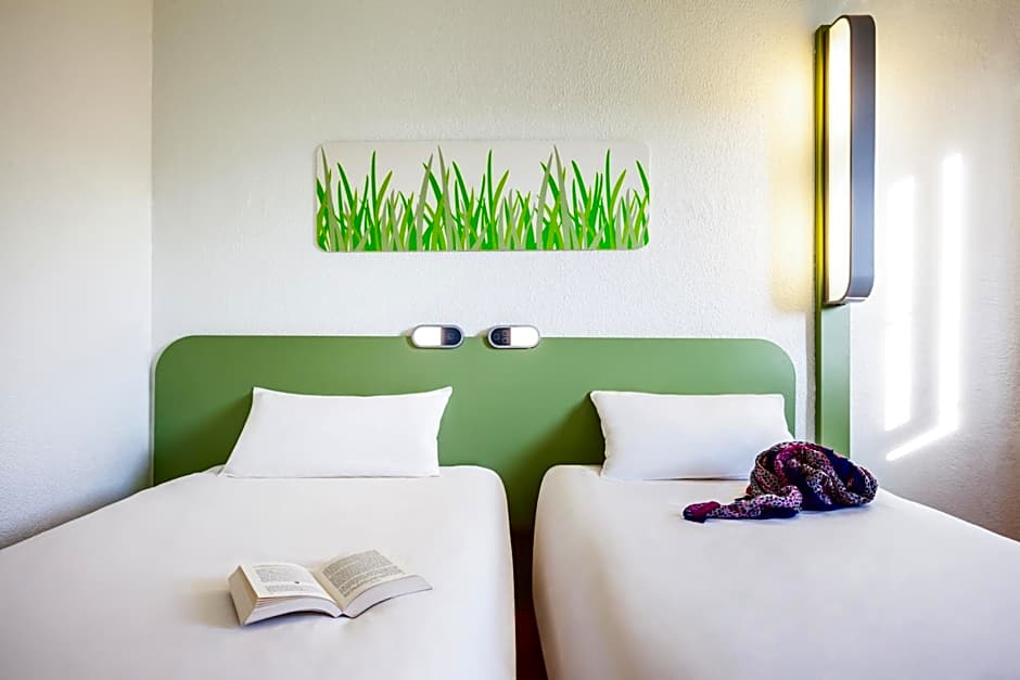 ibis budget Orange Centre
