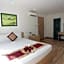 Prague Nha Trang Hotel
