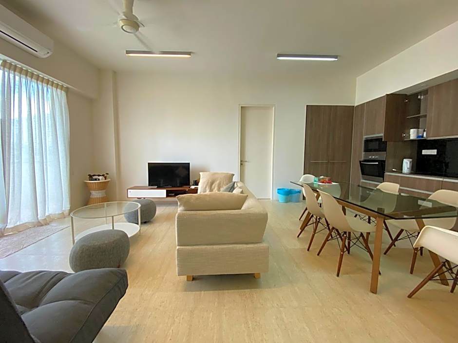 By The Sea@Side Seaview n Side Pool view (C3A3A)