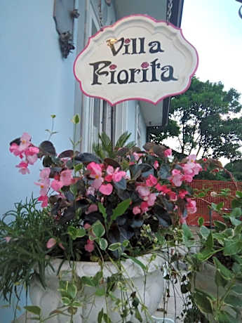 Single Room with Private Bathroom