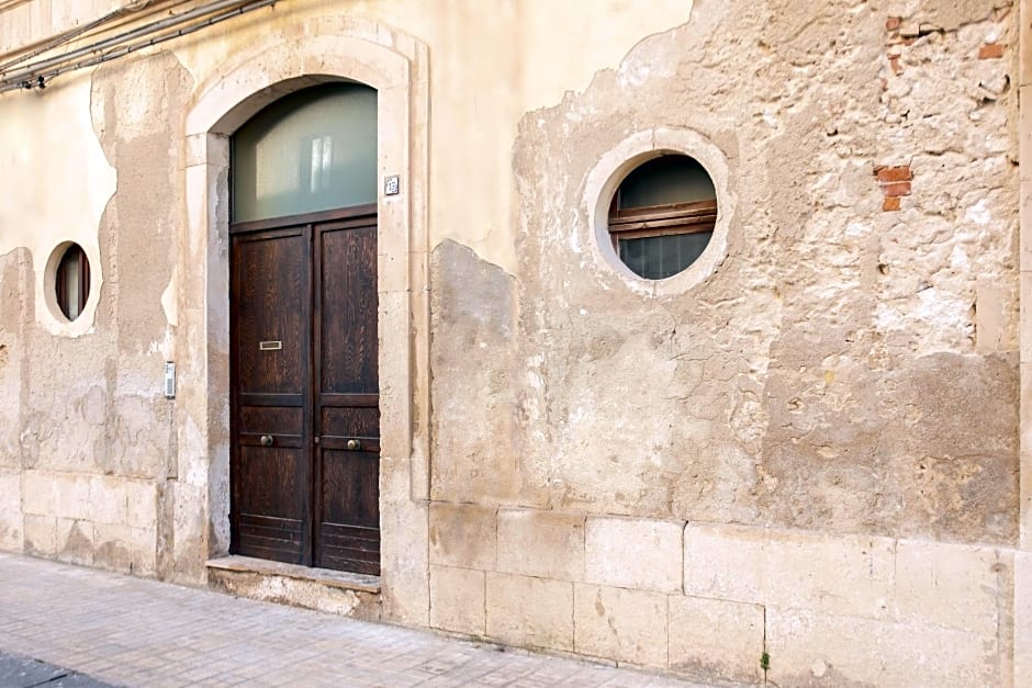 Darsena Sunset Suites