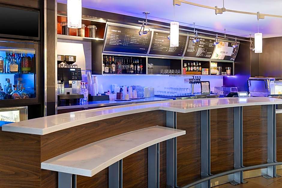 Courtyard by Marriott Ontario Rancho Cucamonga