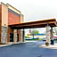 Quality Inn & Suites Arden Hills - Saint Paul North