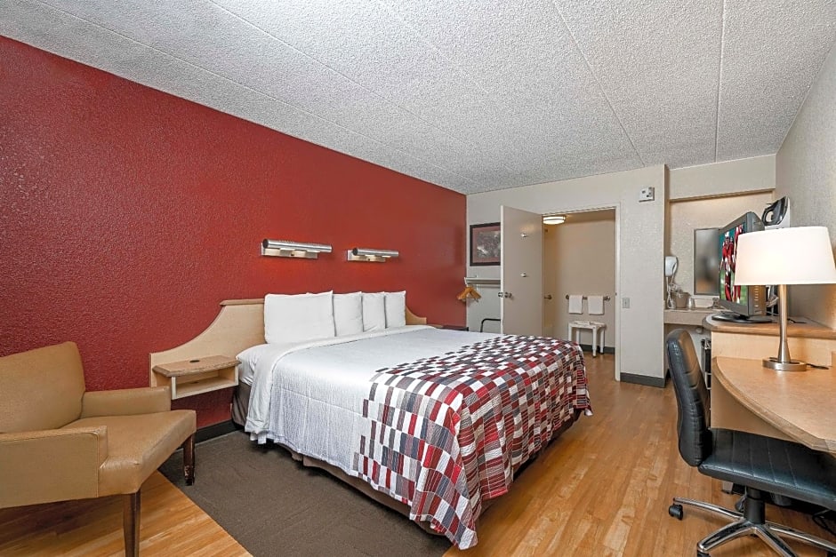 Red Roof Inn Indianapolis South