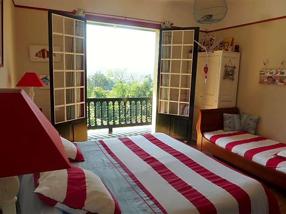 Villa La Croix Basque – Ciboure, MO