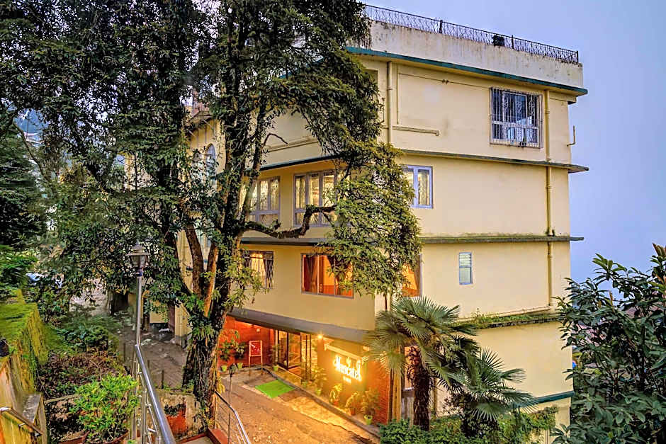 Muscatel Roma - 400 Mts from Mall Road