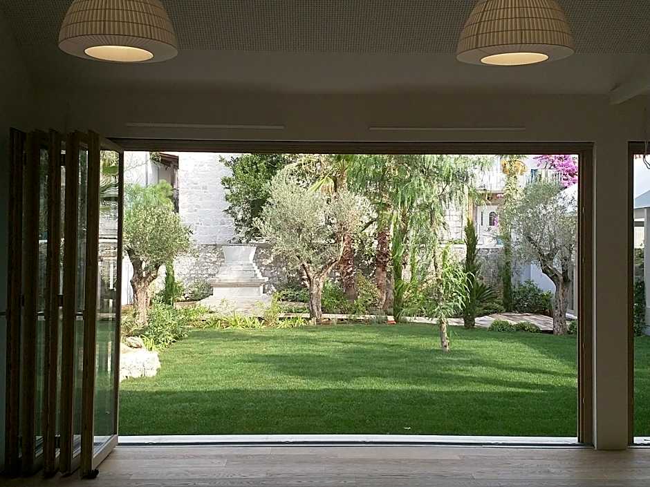 Divota Apartment Hotel