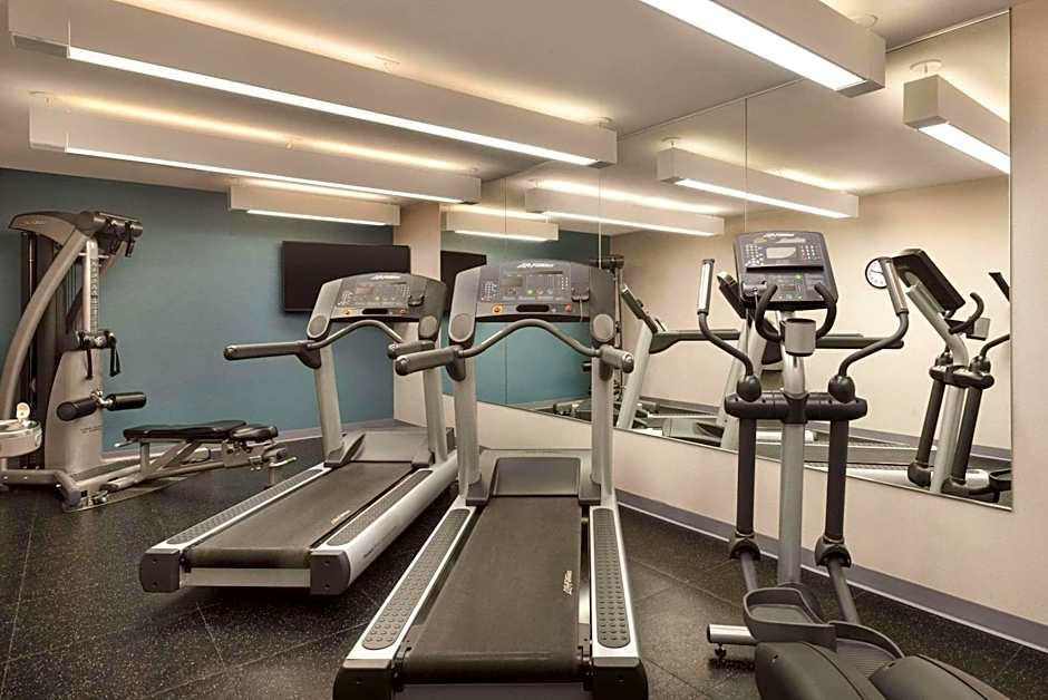 Country Inn & Suites by Radisson, Springfield Southeast