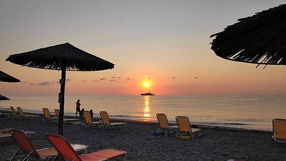 Camping Mitikas and Bungalows