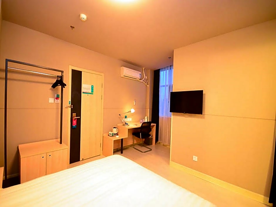 Jinjiang Inn Suqian Development Zone West lake