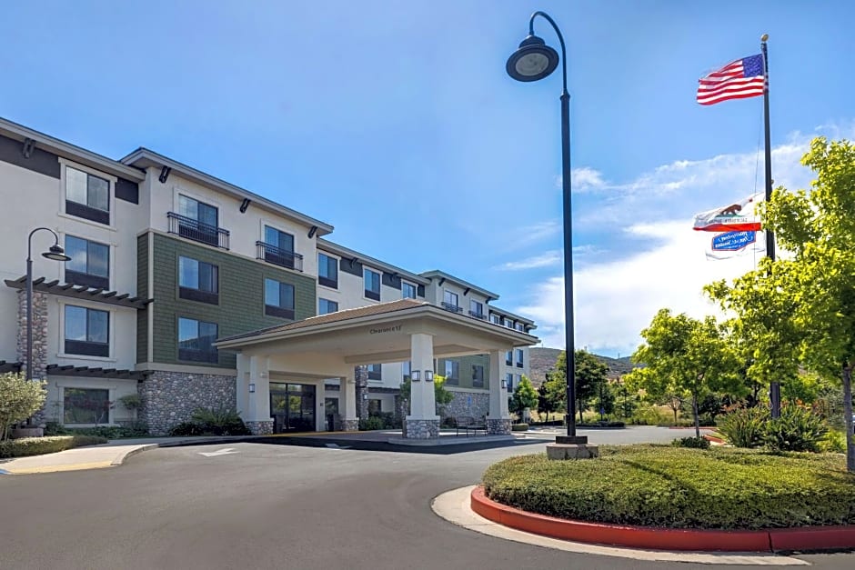 Hampton Inn By Hilton & Suites San Luis Obispo