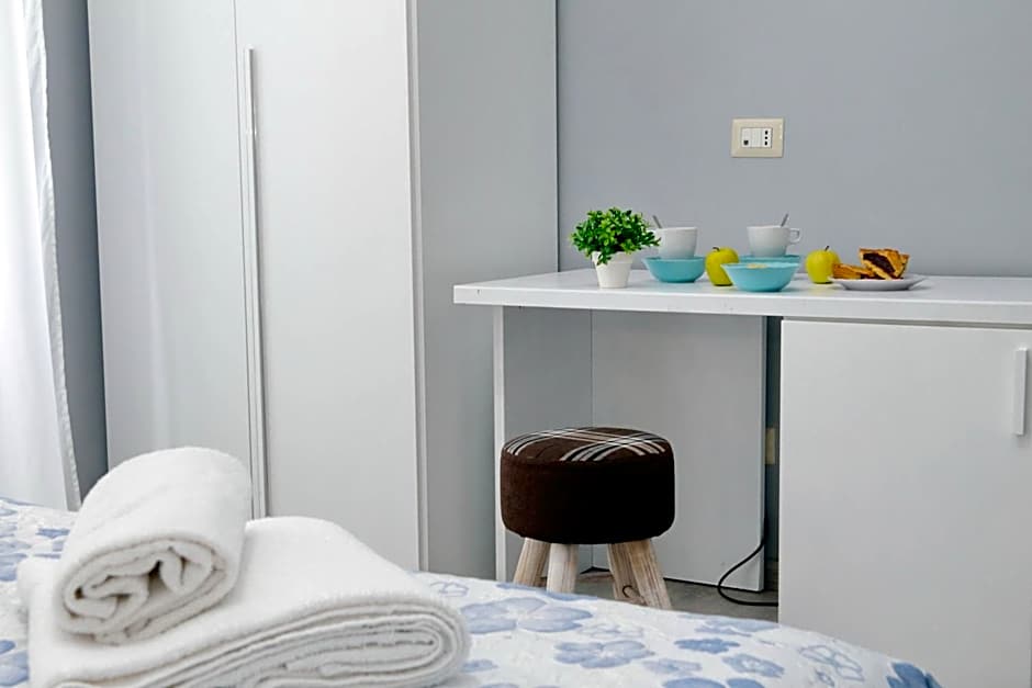 Domus Domas & Boutique - Golden Keys Collection