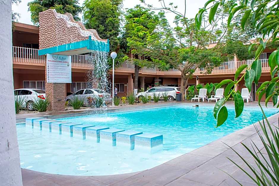 Hotel La Quinta Posada Real