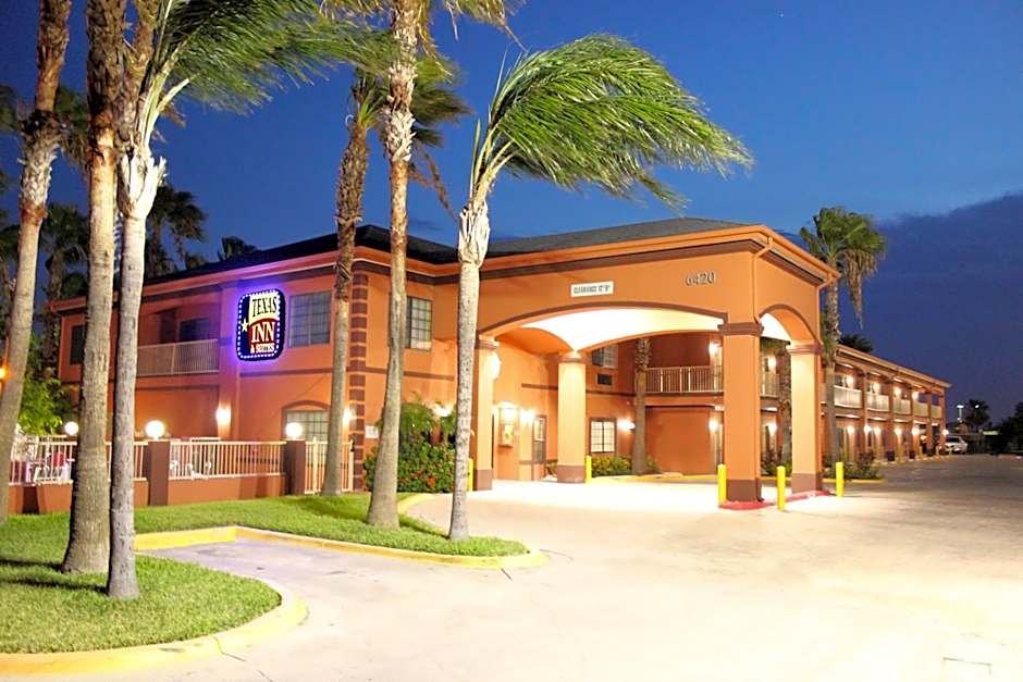 Texas Inn & Suites McAllen at La Plaza Mall and Airport