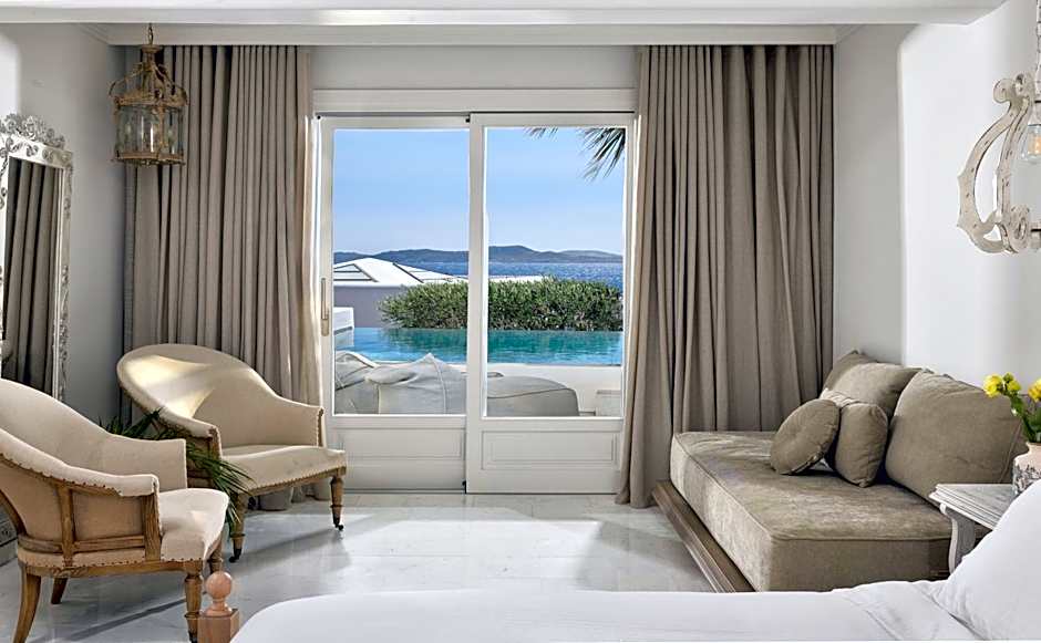 Photo 1 of 2 of Signature, Sea View