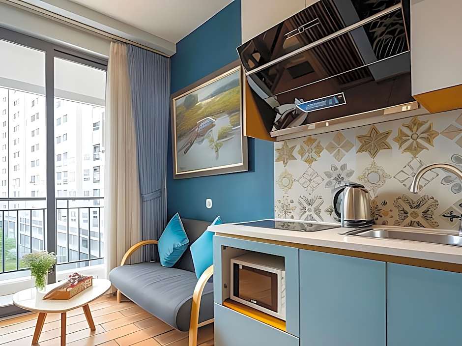 Sunshine Residences By 5H