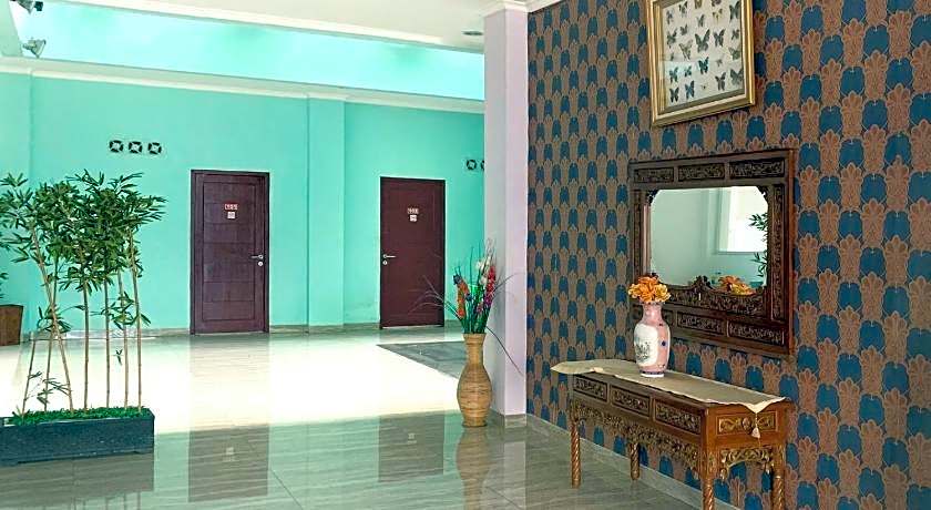 Urbanview Hotel Niraz Syariah Banjarmasin by RedDoorz