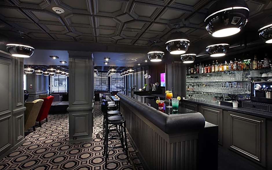 Hotel le Cinq Hyper - Centre