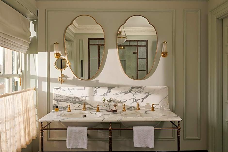 The Gleneagles Hotel