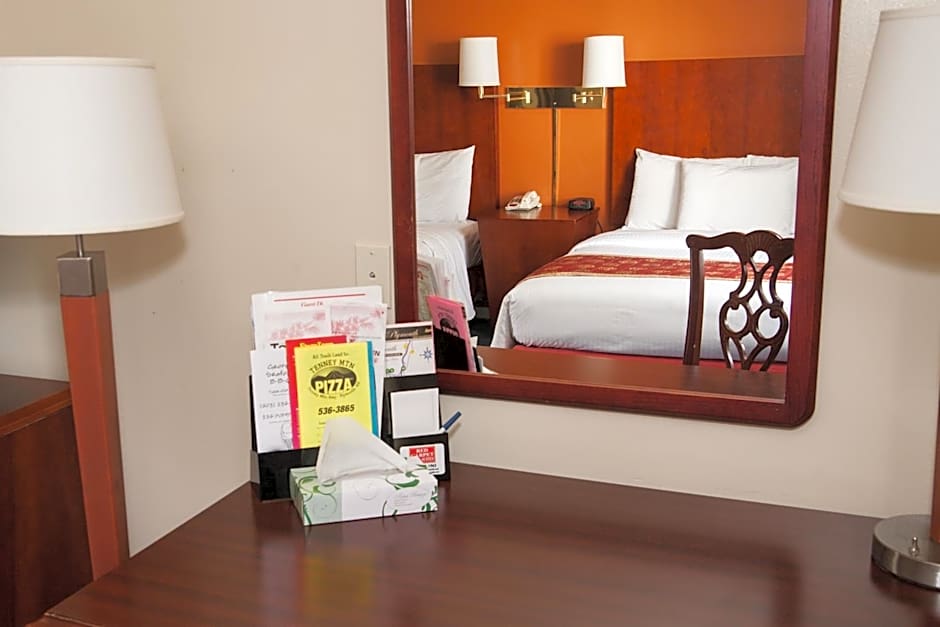 Red Carpet Inn and Suites Plymouth