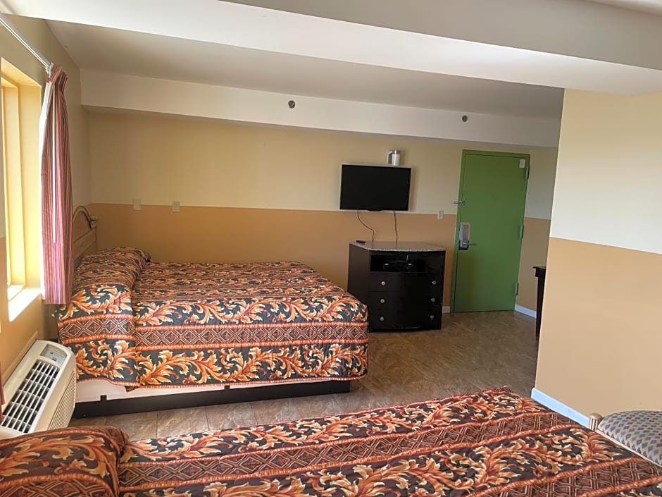 Sea Palace Inn