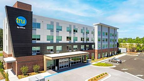 Tru by Hilton Chapel Hill