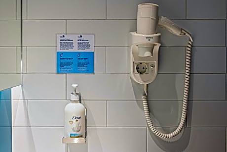 Standard Room with Free Breakfast