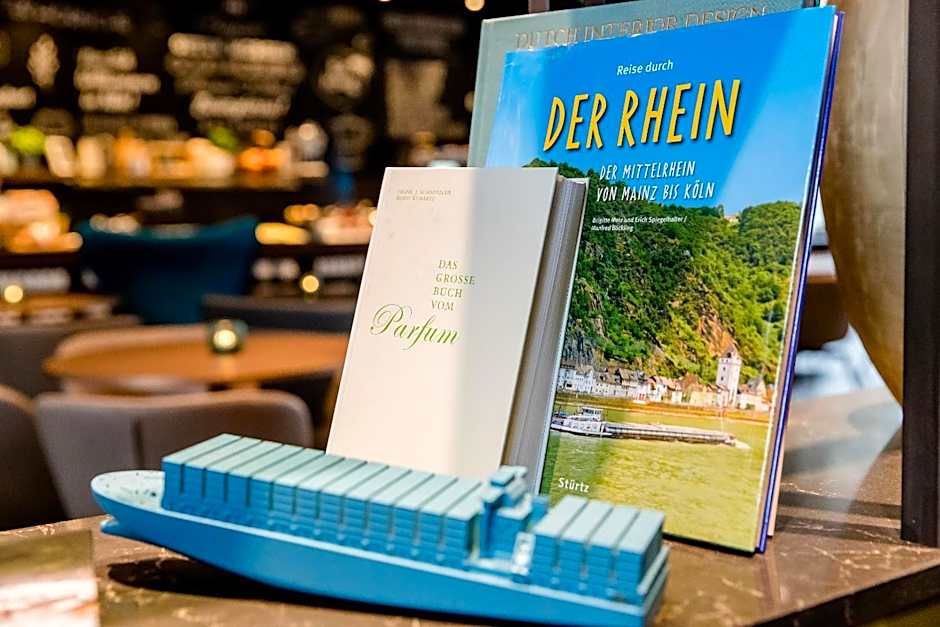 Motel One Köln-Altstadt