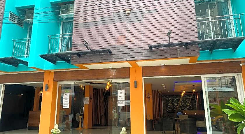 Deva Suites Patong Hotel