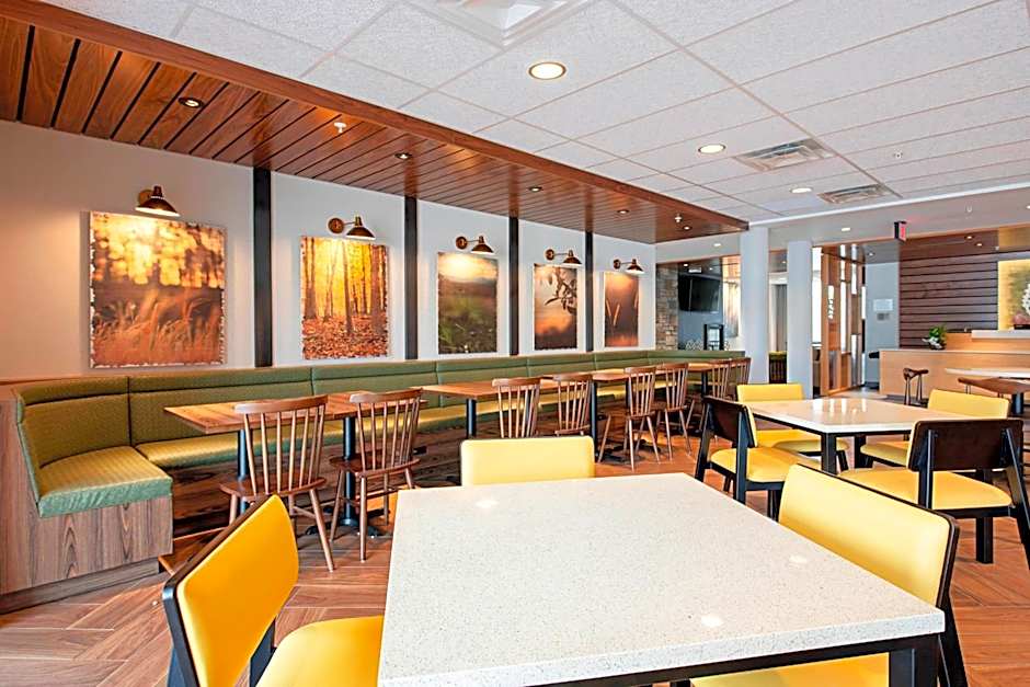 Fairfield Inn & Suites by Marriott Duluth Waterfront