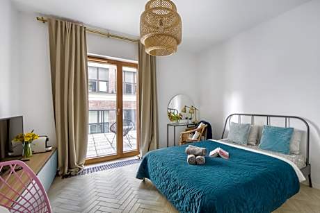 Apartment with Terrace