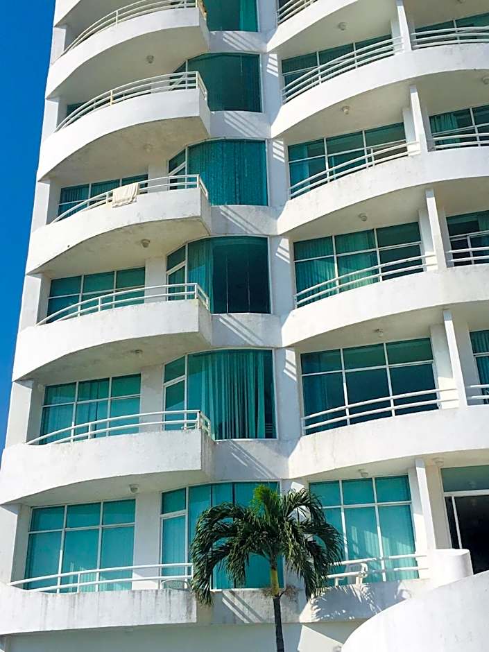 Apartamento vista al mar