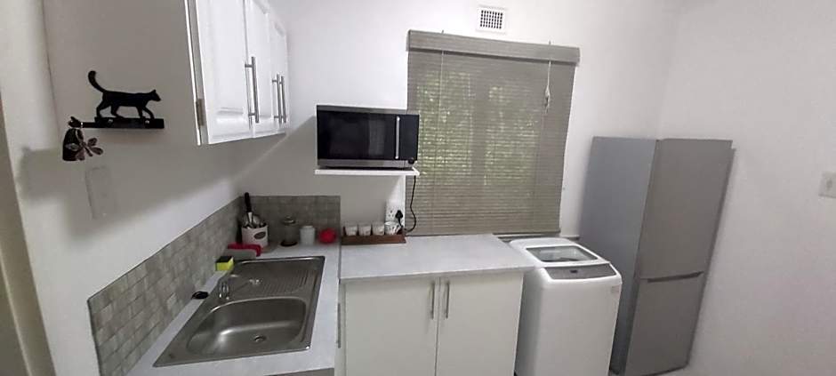 Cybele Lodge Boutique Bed and Breakfast