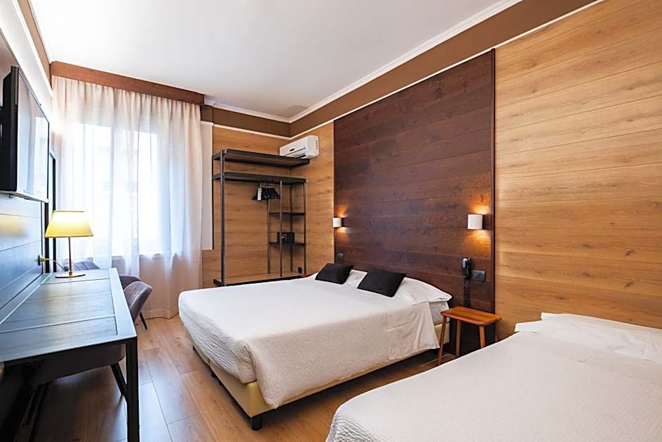 Hotel Italia