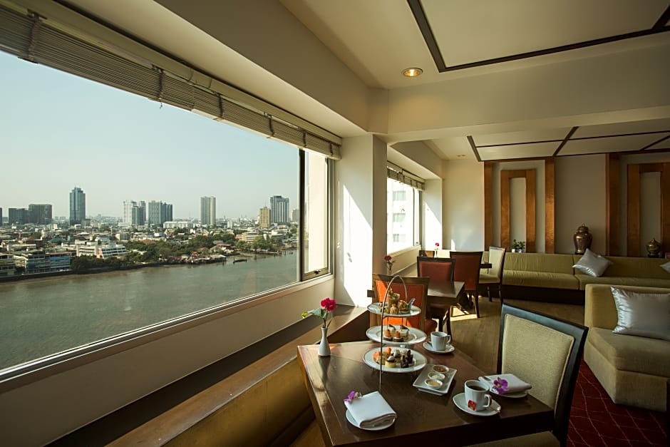 Ramada Plaza by Wyndham Bangkok Menam Riverside
