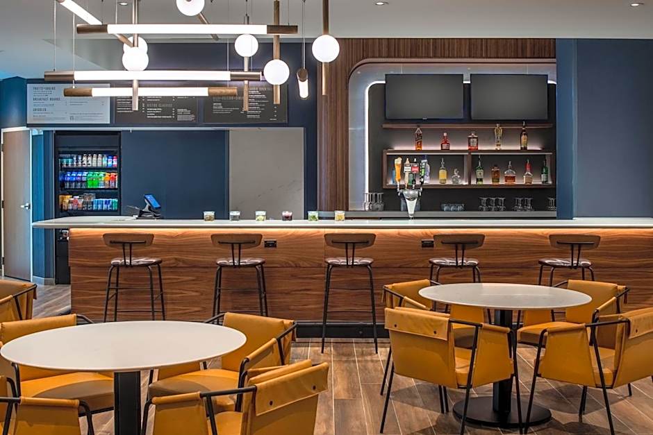 Courtyard by Marriott Olympia