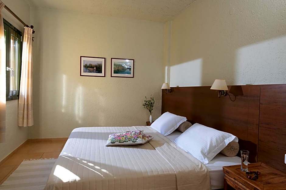 Porto Sisi Hotel Apartments