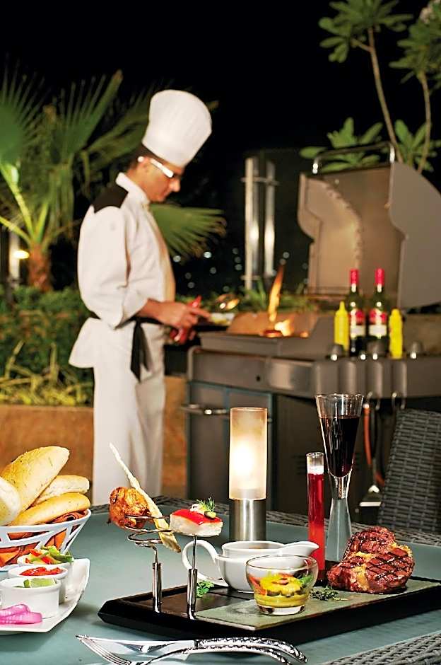 Vivanta Hyderabad, Begumpet