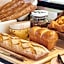 Greet Hotel Versailles - Voisins Le Bretonneux