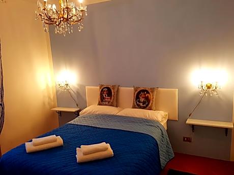 Mixed Dormitory Room